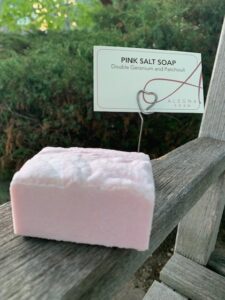 Alegna Soap® Salt Soap Pink