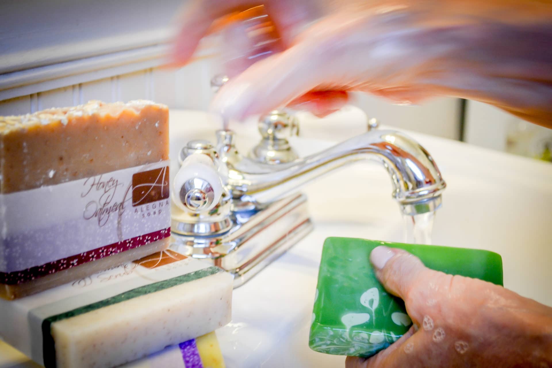 How to make your bathroom smell nice Alegna Soap