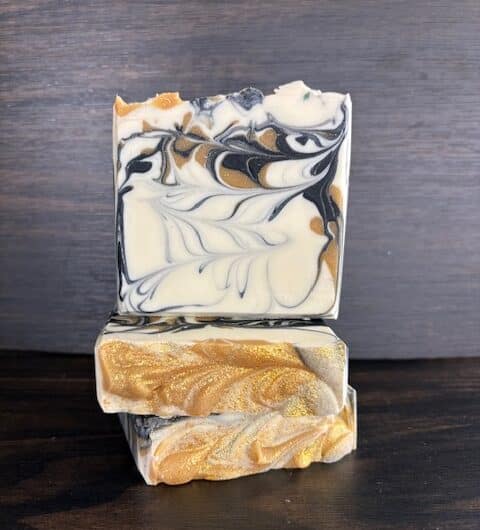 Alegna Soap® black, gold and white soap